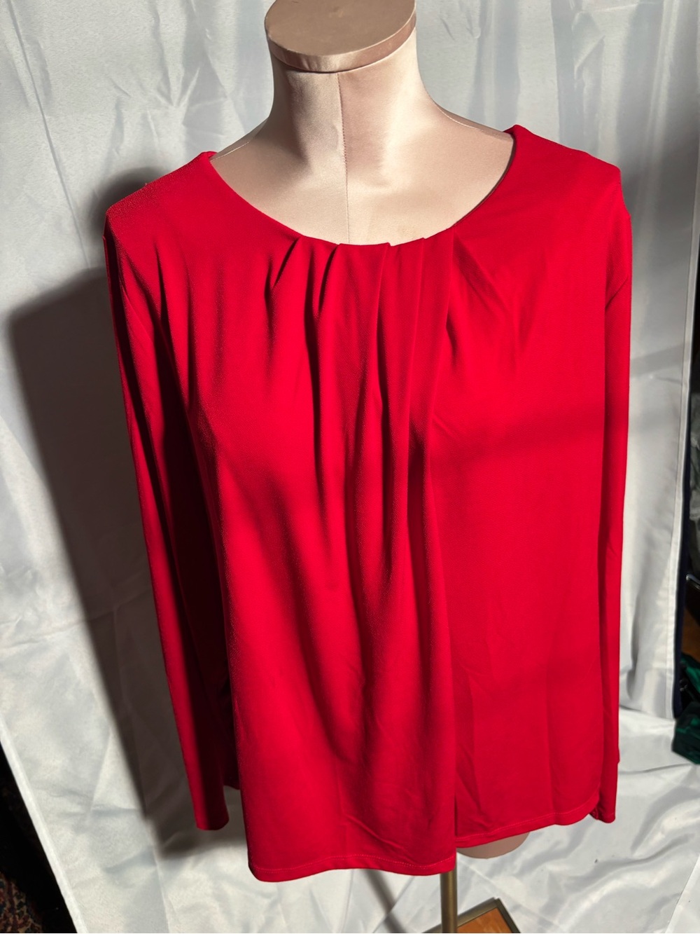 Talbots Women’s Red Pleat-Front Long Sleeve Top